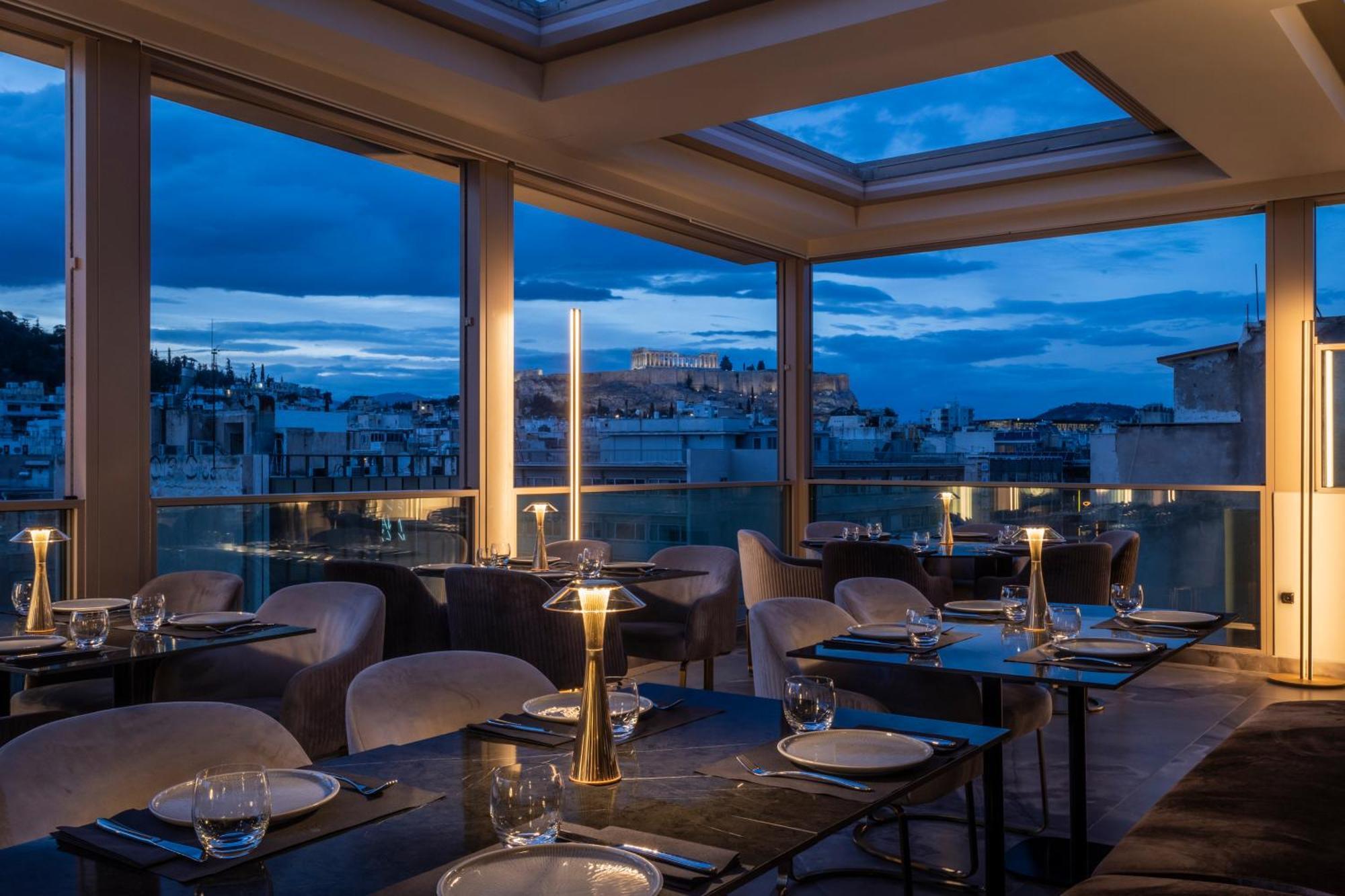 Heritage Hill Atena